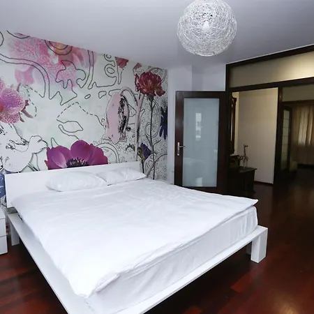 Old Town Oasis شقة